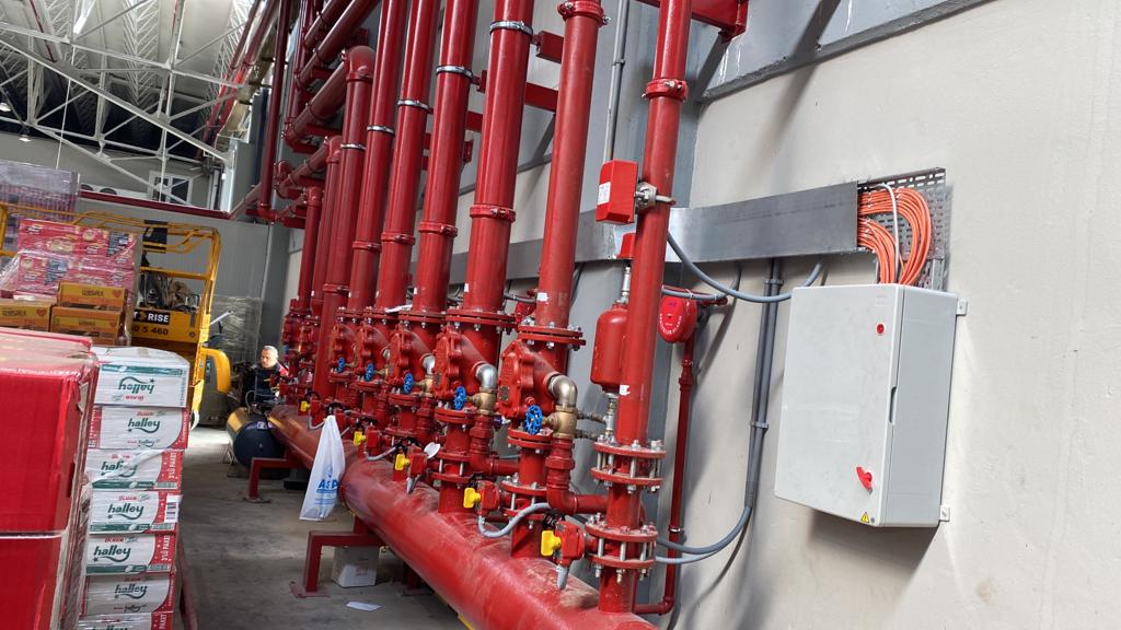 Mekanik Taahhüt Projesi: BİM SAMANDIRA MERKEZ DEPO YANGIN TESİSATI